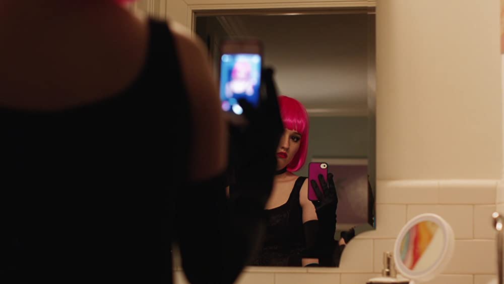 ステイ・コネクテッド つながりたい僕らの世界の画像