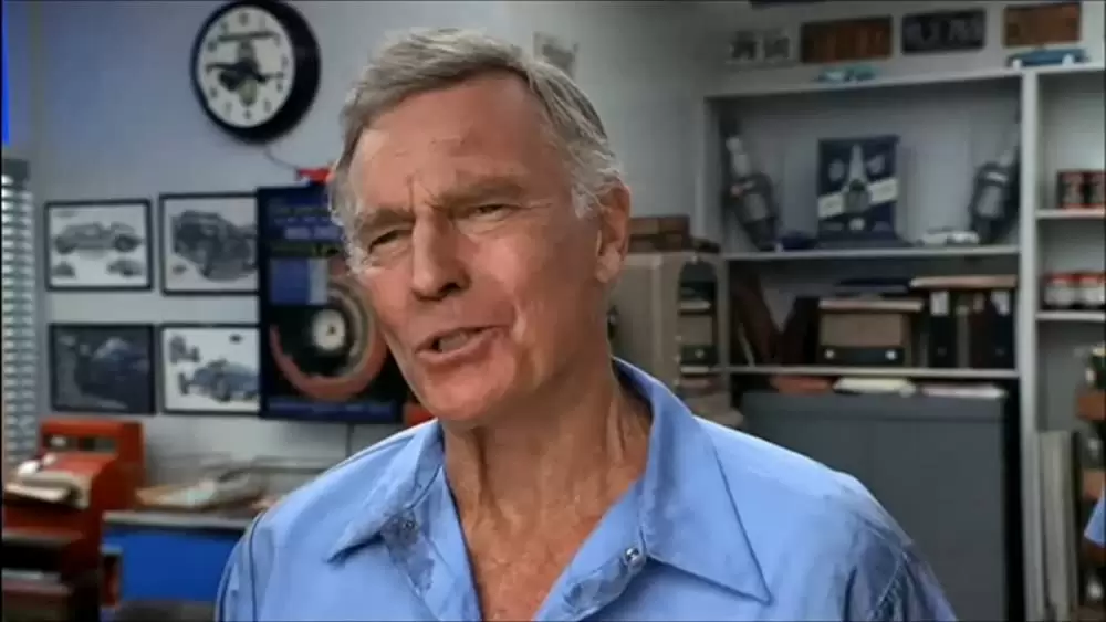 「ウェインズ・ワールド2」チャールトン・ヘストンの画像