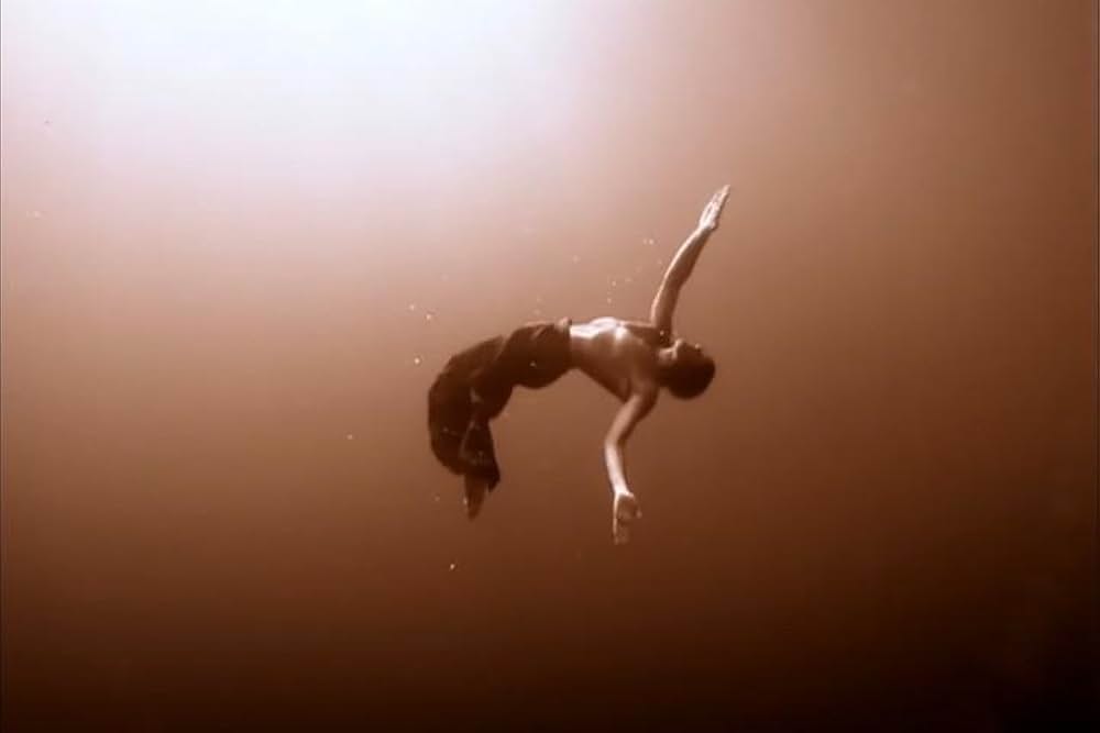 Ashes and Snow（原題）の画像