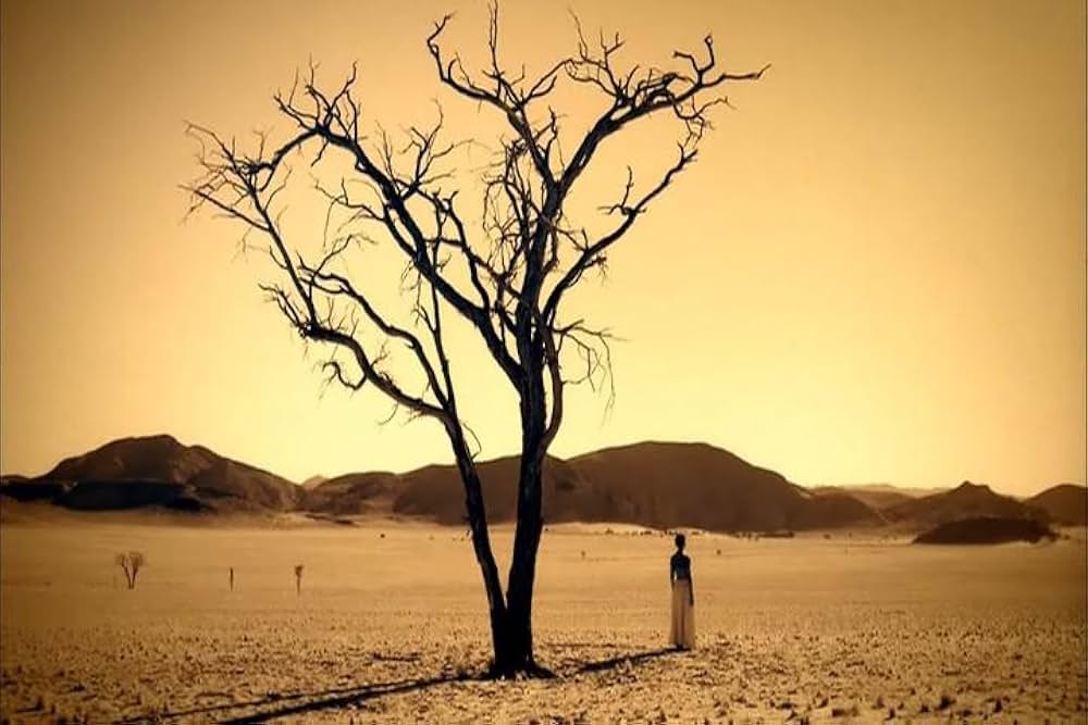 Ashes and Snow（原題）の画像