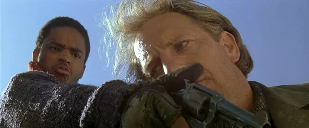 「ポストマン」ケビン・コスナー & ラレンズ・テイトの画像