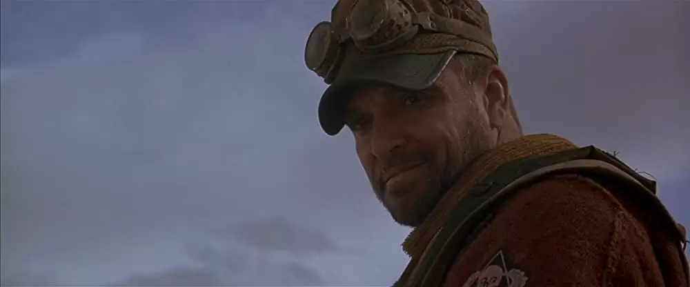 「ポストマン」ジェームズ・ルッソの画像