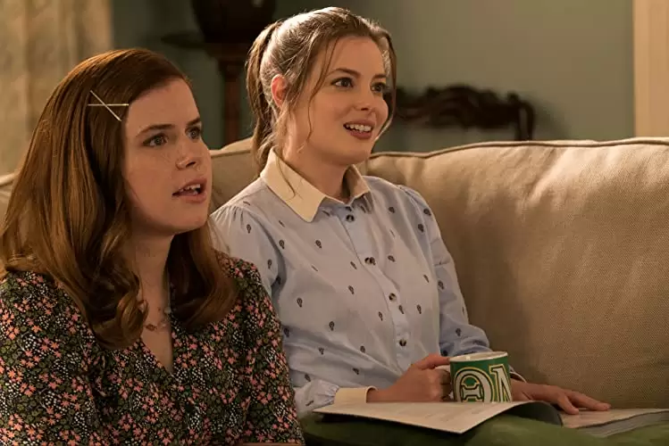 「ライフ・オブ・ザ・パーティ」ジリアン・ジェイコブス & Jessie Ennisの画像