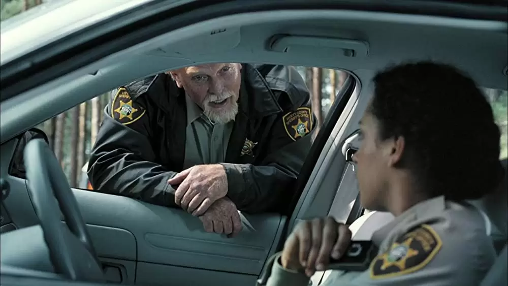 「ディセント2」ギャバン・オハーリヒー & Krysten Cummingsの画像