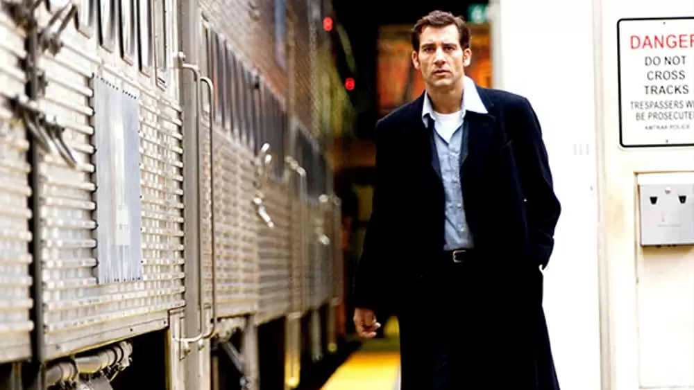 「すべてはその朝始まった」クライブ・オーウェンの画像