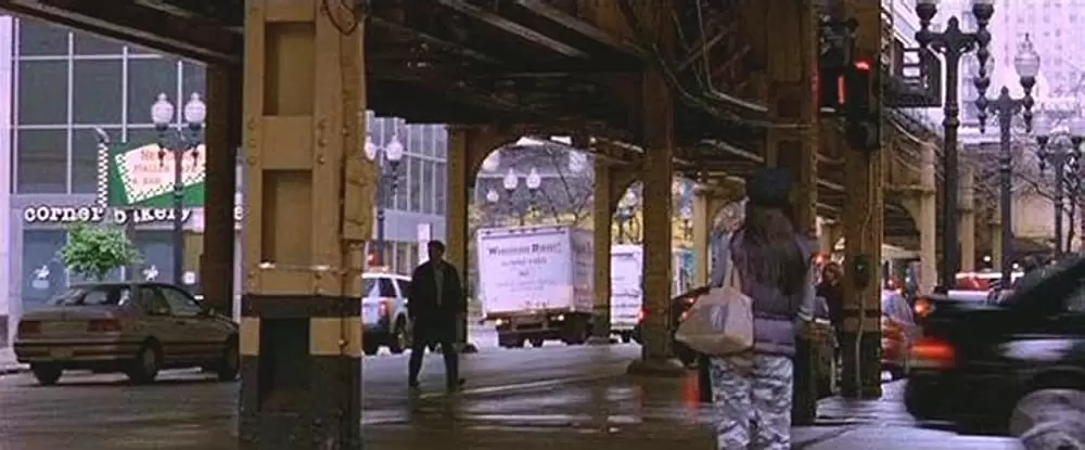 すべてはその朝始まったの画像