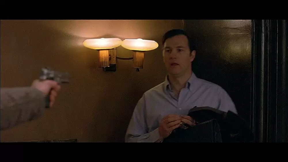 すべてはその朝始まったの画像