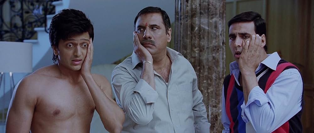 ハウスフル（原題）の画像