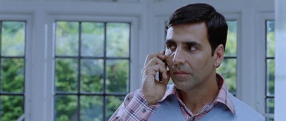 ハウスフル（原題）の画像