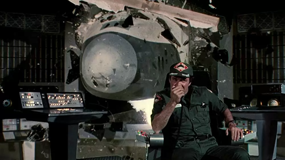 フライングハイ2/危険がいっぱい月への旅の画像