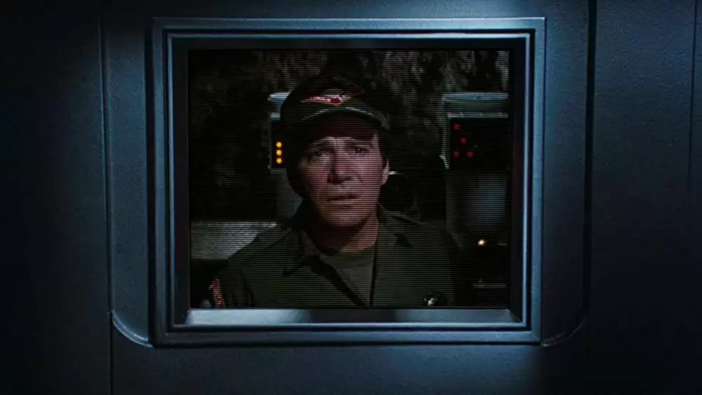 フライングハイ2/危険がいっぱい月への旅の画像