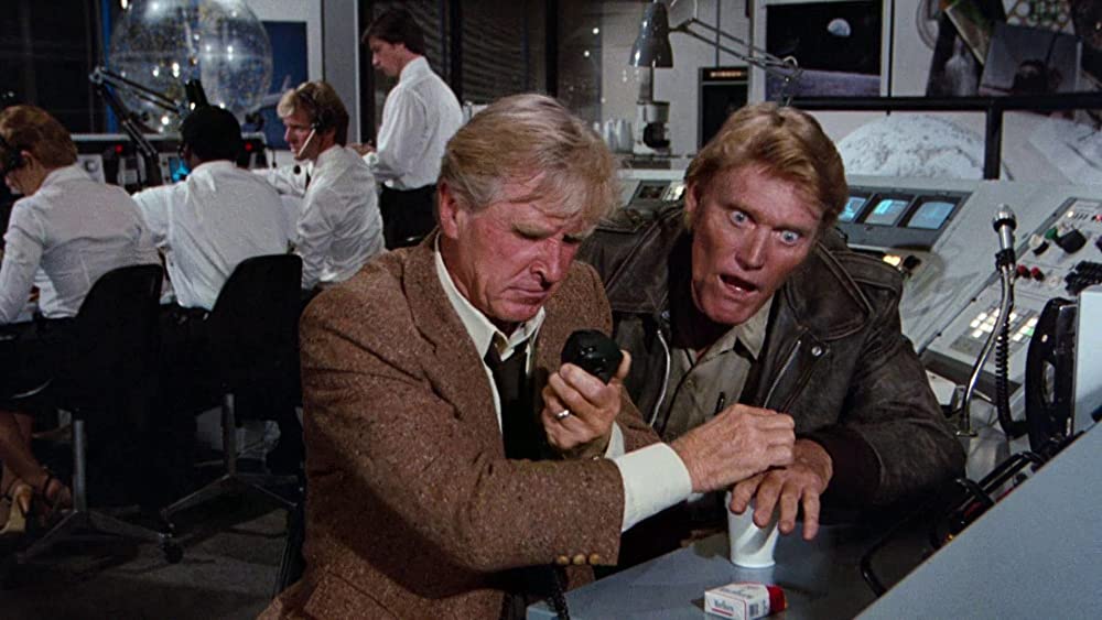 フライングハイ2／危険がいっぱい月への旅の画像