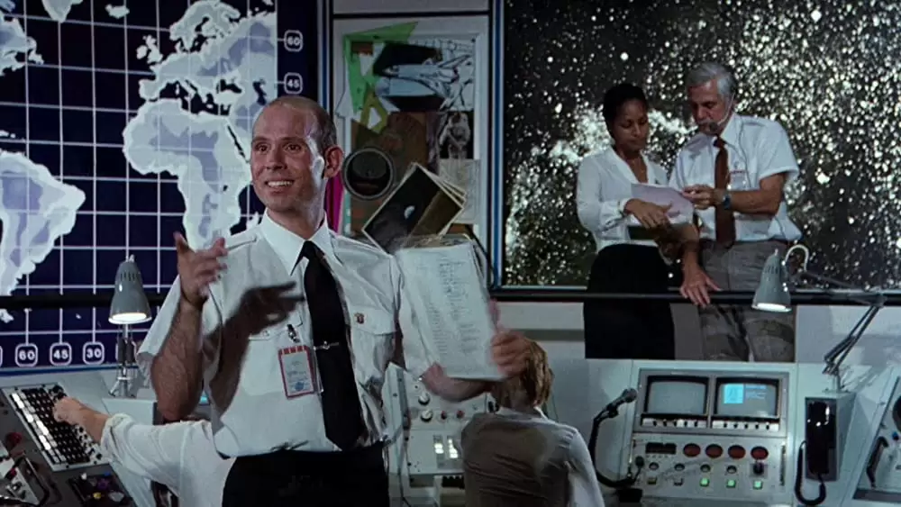 フライングハイ2/危険がいっぱい月への旅の画像