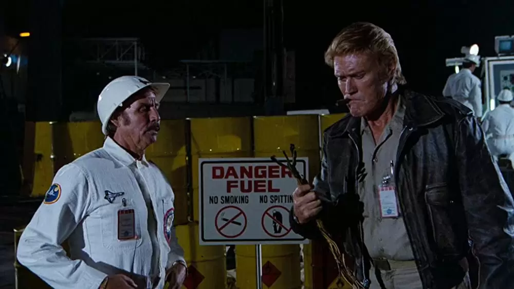 フライングハイ2/危険がいっぱい月への旅の画像