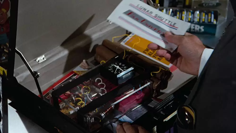 フライングハイ2/危険がいっぱい月への旅の画像