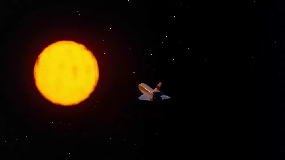 フライングハイ2/危険がいっぱい月への旅の画像