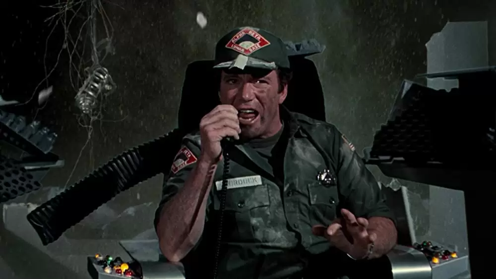 フライングハイ2/危険がいっぱい月への旅の画像