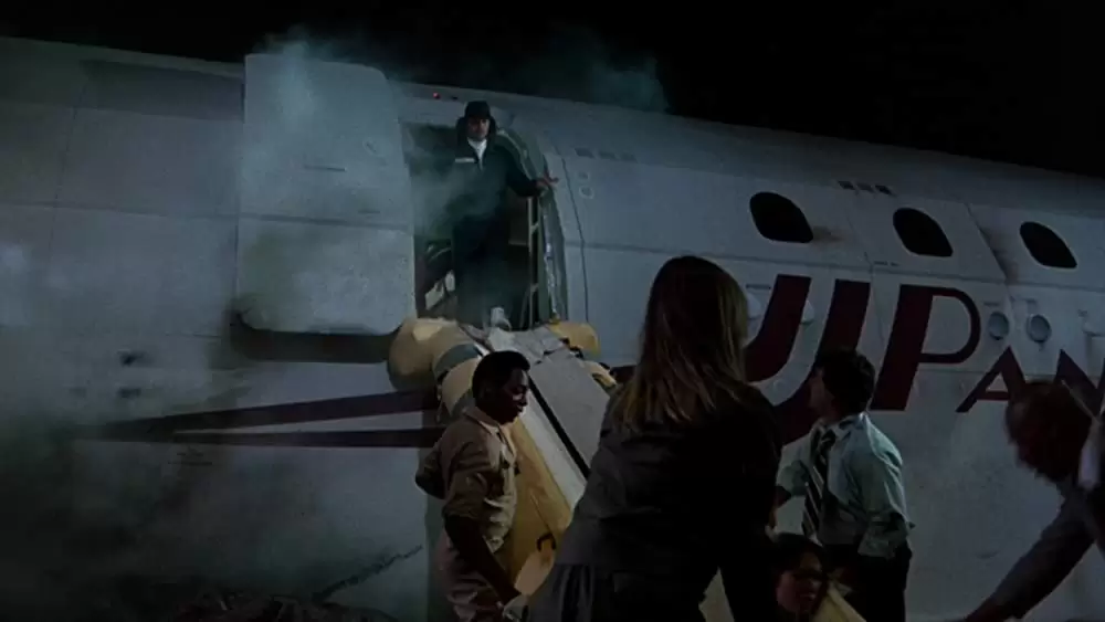 フライングハイ2/危険がいっぱい月への旅の画像