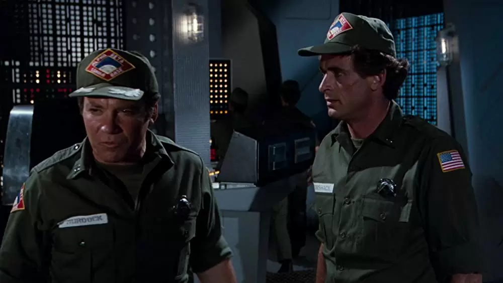 フライングハイ2/危険がいっぱい月への旅の画像