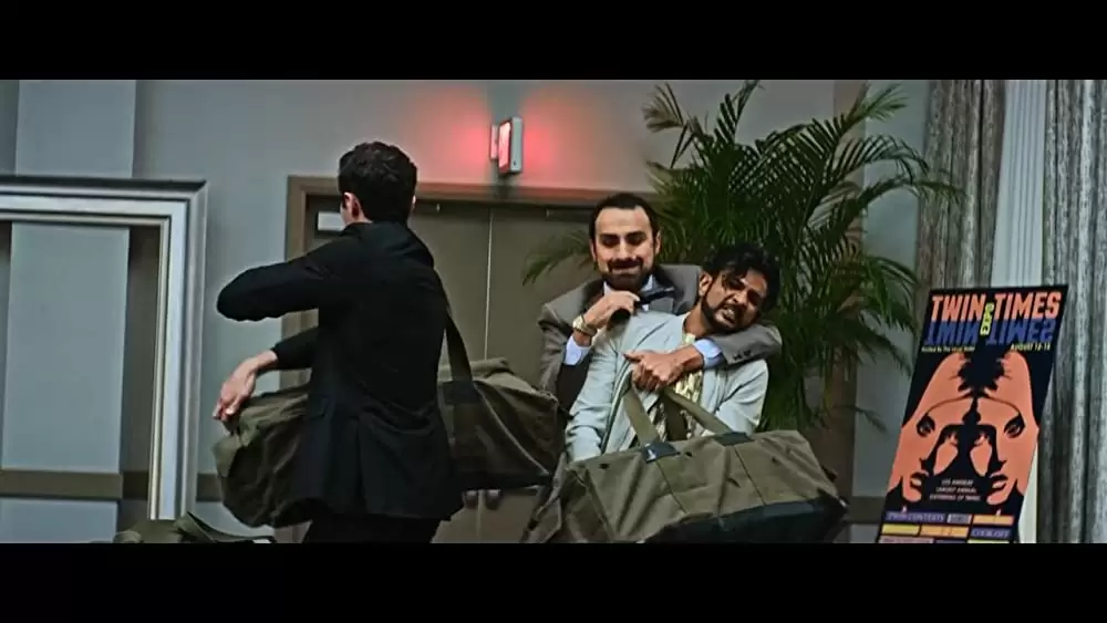 「ゲームオーバー！」ウトカルシュ・アンブドゥカル & ジェイミー・デメトリオの画像