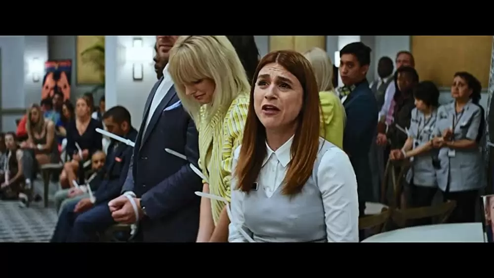 「ゲームオーバー！」アヤ・キャッシュの画像