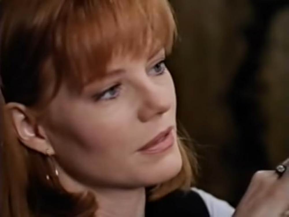 壁の中の歪んだ愛 ミステリアス・ルーム／瞳が見つめているの画像