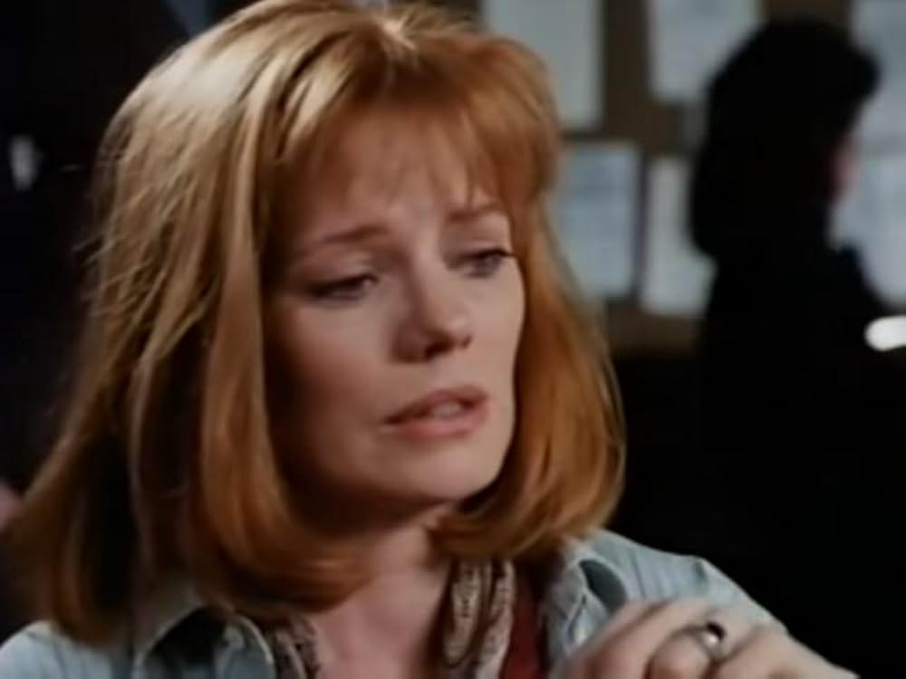 壁の中の歪んだ愛 ミステリアス・ルーム／瞳が見つめているの画像