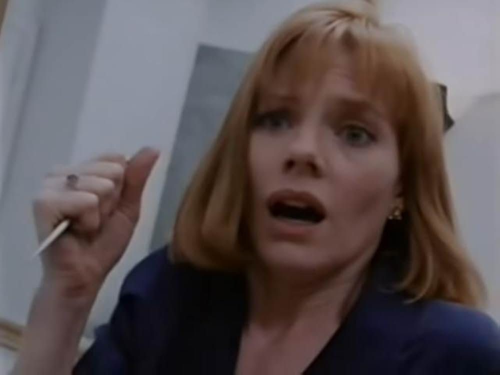 壁の中の歪んだ愛 ミステリアス・ルーム／瞳が見つめているの画像