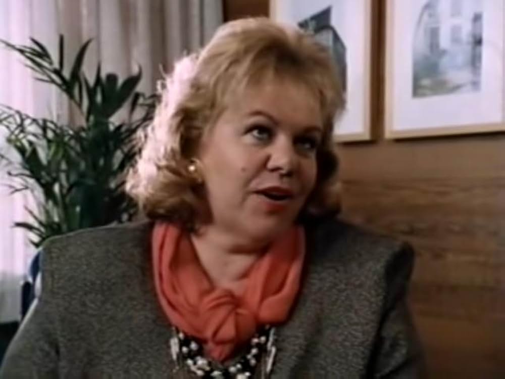 壁の中の歪んだ愛 ミステリアス・ルーム／瞳が見つめているの画像