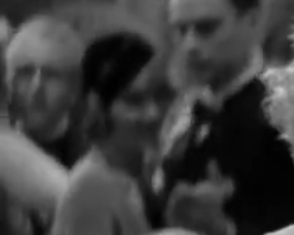 ふしだらな結婚の画像