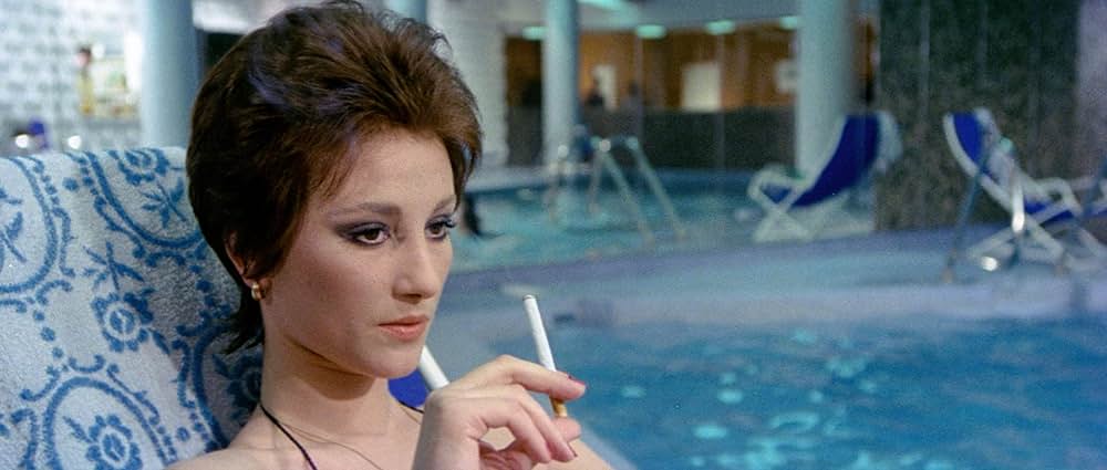 黒い霧の警察の画像