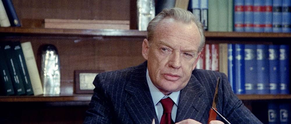 黒い霧の警察の画像