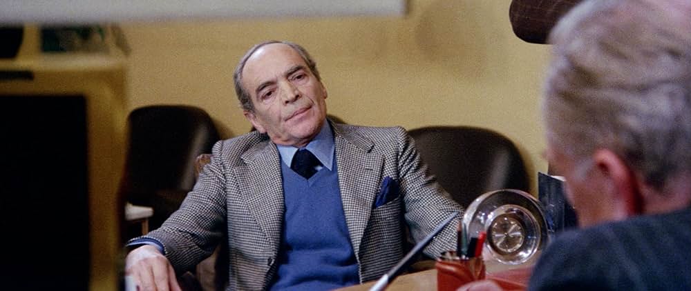 黒い霧の警察の画像