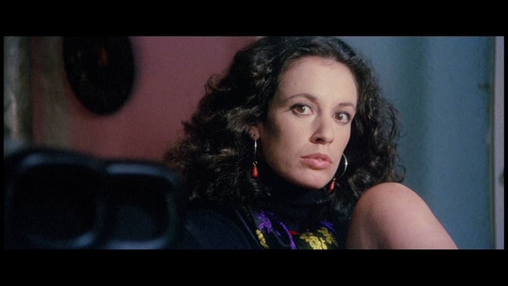 黒い霧の警察の画像