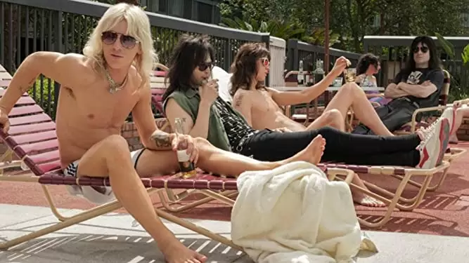 「ザ・ダート: モトリー・クルー自伝」mgk & ダグラス・ブース & ダニエル・ウェバー & イワン・リオンの画像