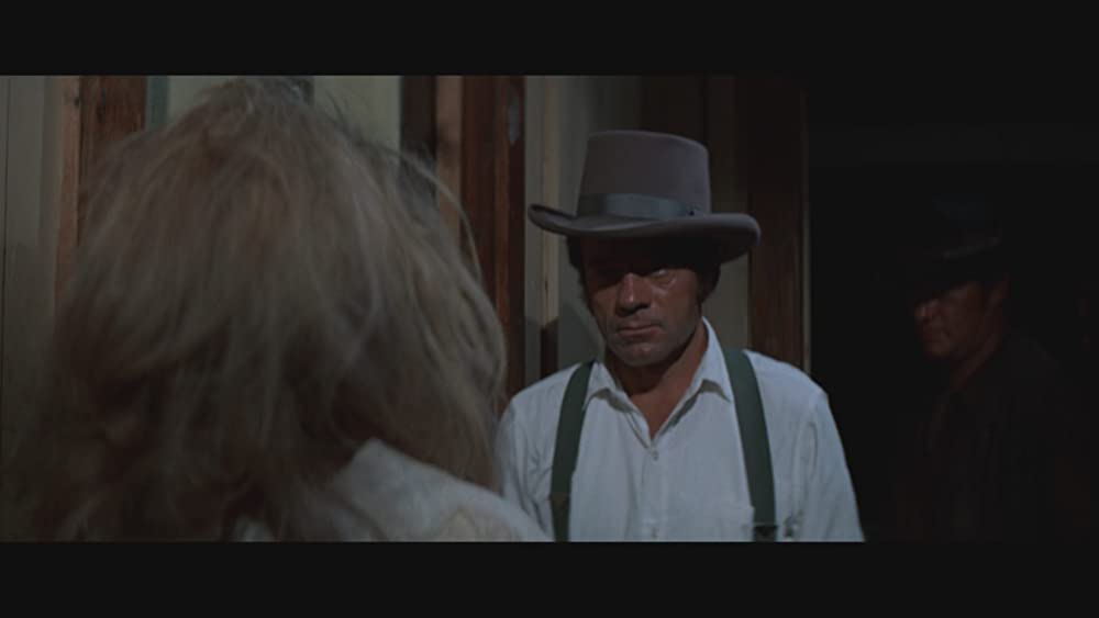 荒野のストレンジャーの画像