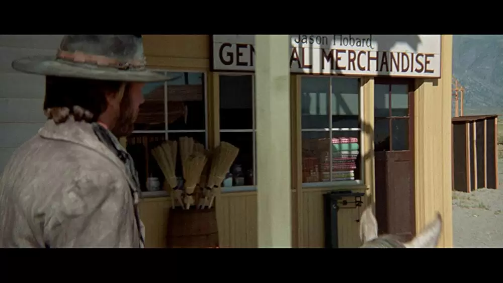 荒野のストレンジャーの画像