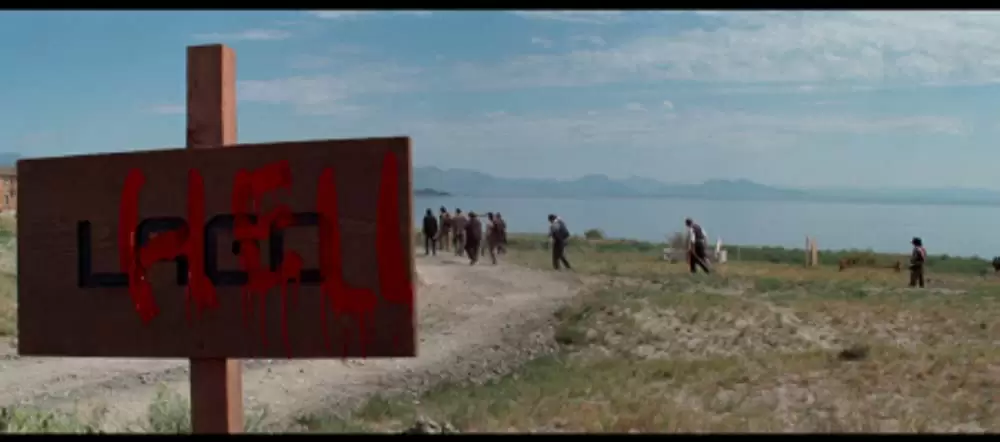 荒野のストレンジャーの画像