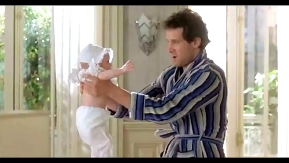 スリーメン&ベビーの画像