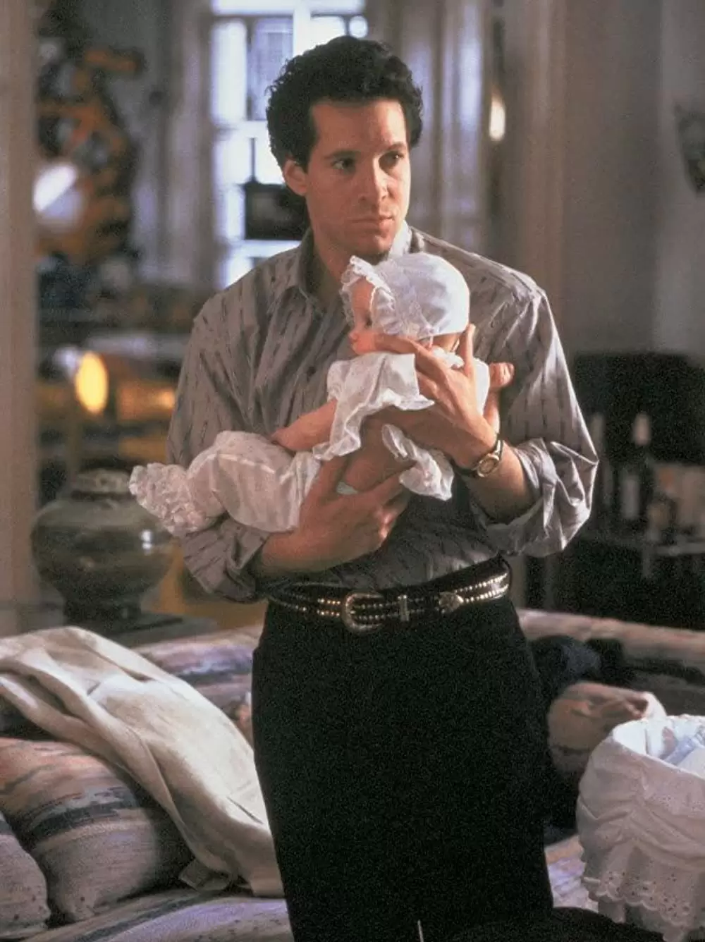 スリーメン&ベビーの画像