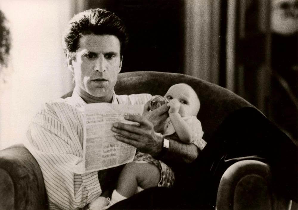 スリーメン&ベビーの画像