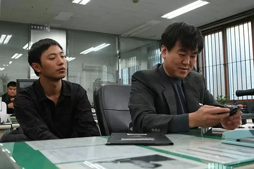 「母なる証明」チン・グ & ユン・ジェムンの画像