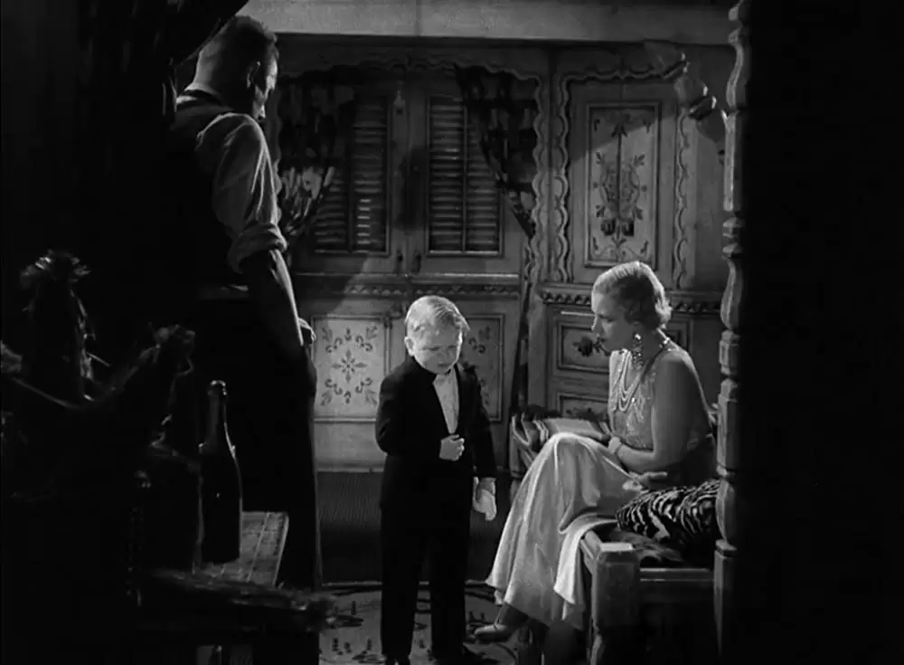 「怪物団 フリークス」オルガ・バクラノバ & Harry Earles & Henry Victorの画像