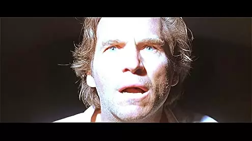 隣人は静かに笑うの画像