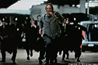 隣人は静かに笑うの画像