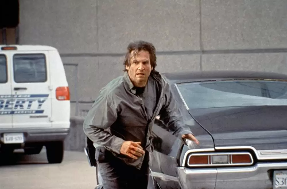 隣人は静かに笑うの画像