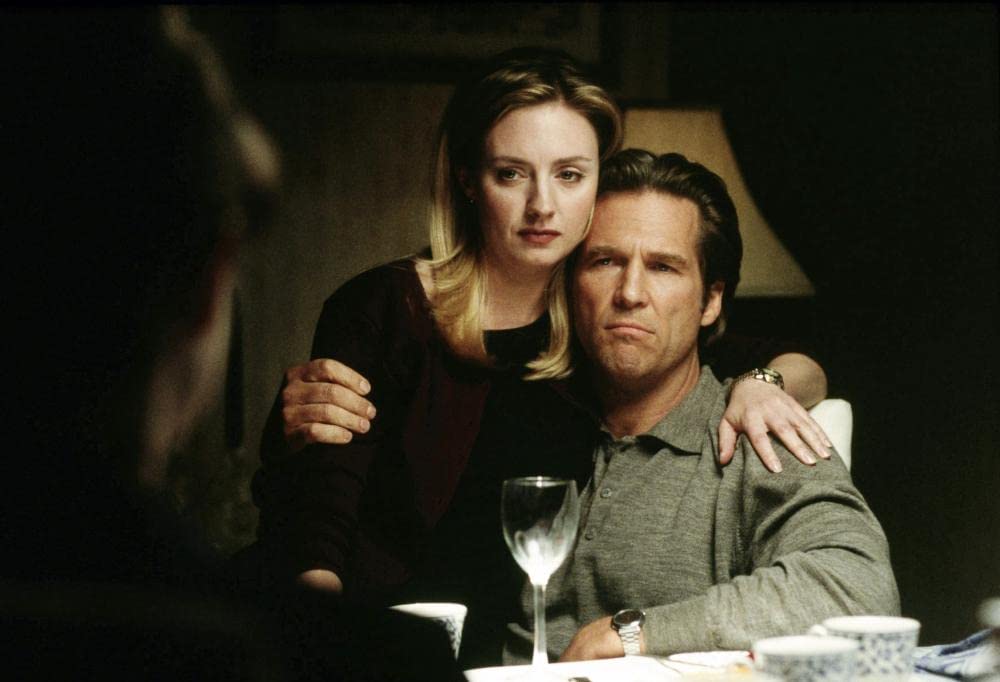 隣人は静かに笑うの画像一覧 映画ポップコーン