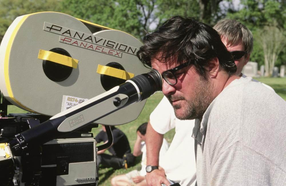 隣人は静かに笑うの画像