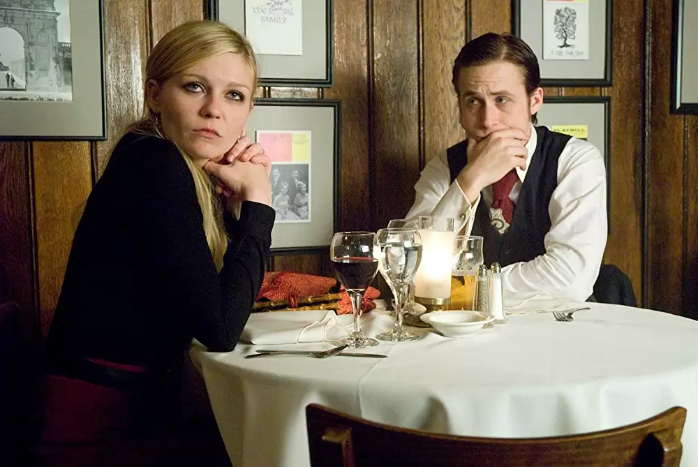 「幸せの行方...」キルステン・ダンスト & ライアン・ゴズリングの画像