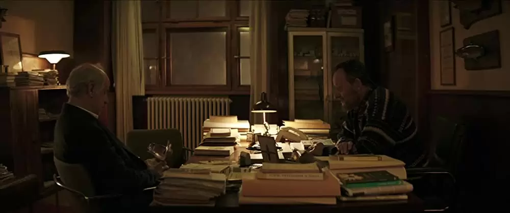 「霧の中の少女」ジャン・レノ & トニ・セルビッロの画像